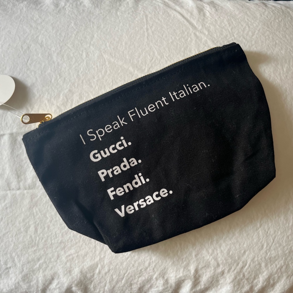 I speak fluent Italian pouch beauty bag NWT. Black Canvas. Top 10”wide x 5” deep